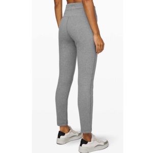 Lululemon Wunder Lounge Pant 28" 
Heathered Core Medium Grey
